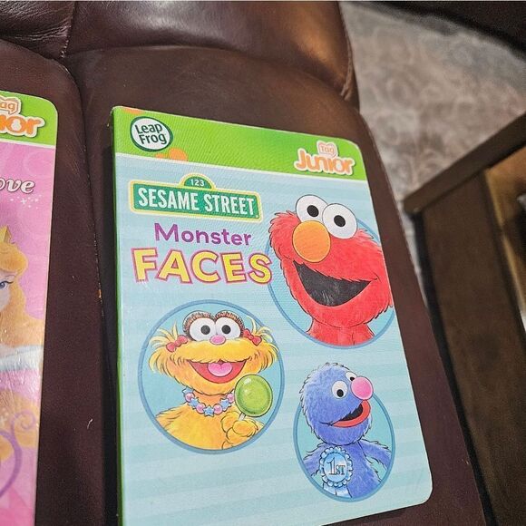 Lot of 3 Leap Frog Tag Junior books - Picture 4 of 7